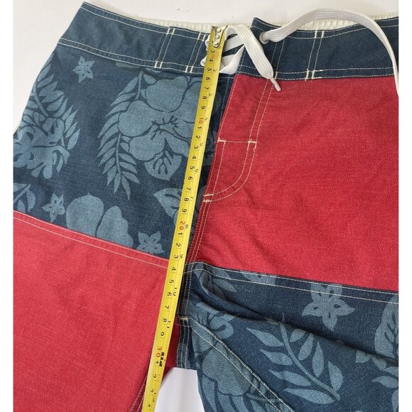 Quiksilver Men Blue & Red Printed Board Shorts 31 - Picture 6 of 7